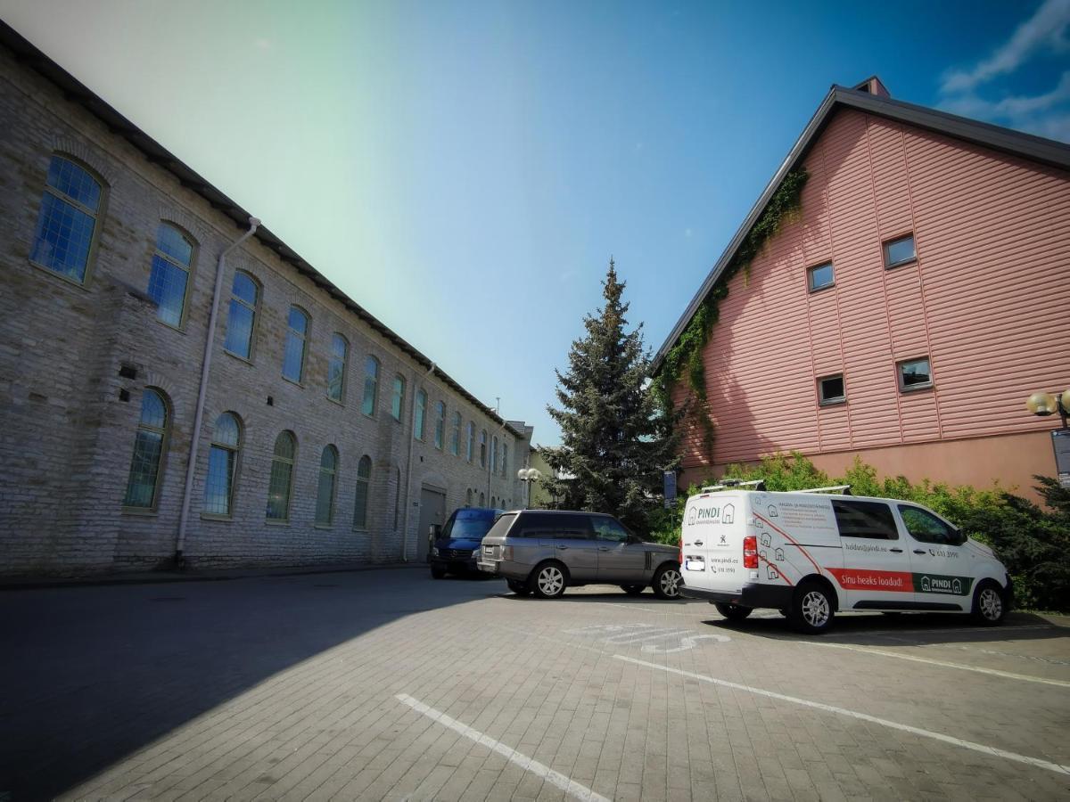 City Beach Apartment Tallinn Bagian luar foto