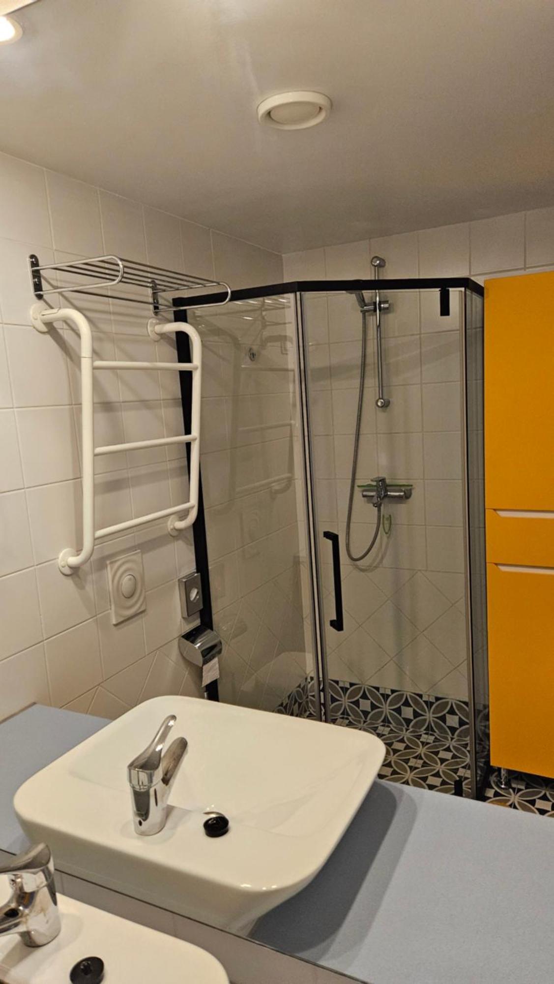 City Beach Apartment Tallinn Bagian luar foto