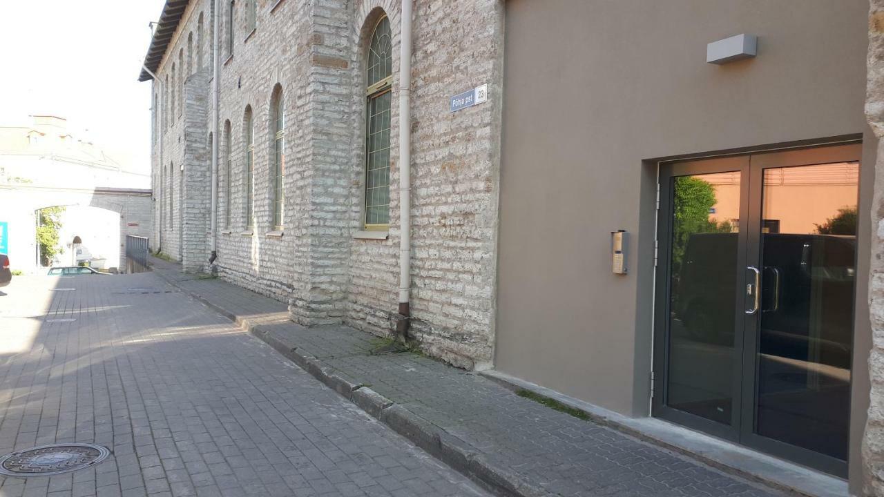 City Beach Apartment Tallinn Bagian luar foto